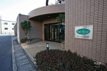 エントランスアプローチ