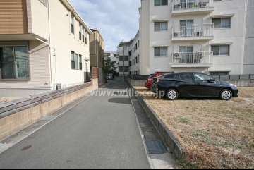 敷地北側道の前面路