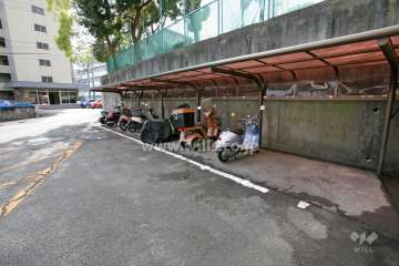 バイク置き場