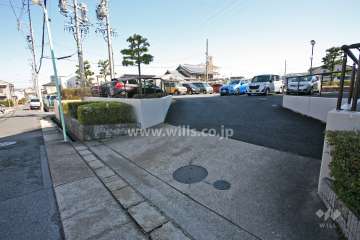 駐車場入り口