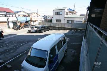 敷地内駐車場（屋外平面式）