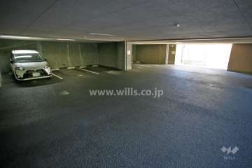 敷地内駐車場(屋内平面式)