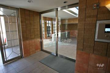 エントランスホール