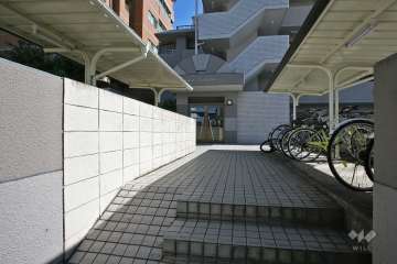 エントランスアプローチ