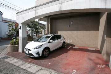 敷地内駐車場（屋外平面式）