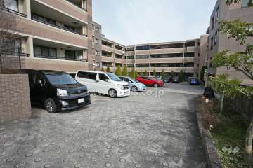 敷地内駐車場(屋外平面式)