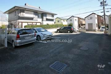 敷地内駐車場（屋外平面式）