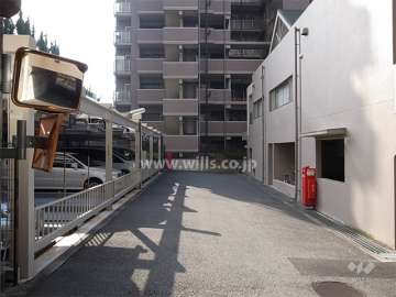 敷地内駐車場（屋外機械式）