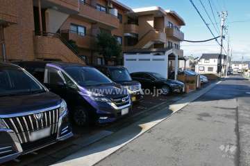 敷地内駐車場(屋外平面式)
