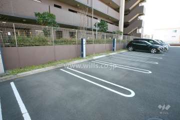 電気自動車駐車場