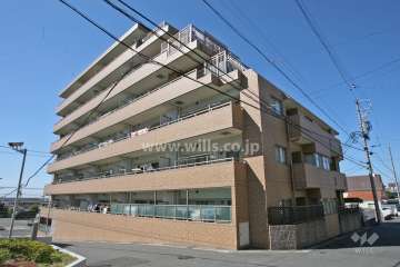 ファミリアーレ滝ノ水南2の外観