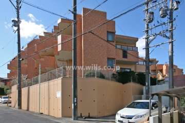 ライオンズマンション左京山第2の外観(北東側から)