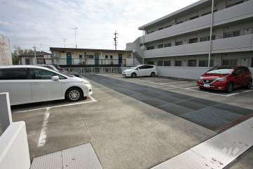 敷地内駐車場(屋内平面式)