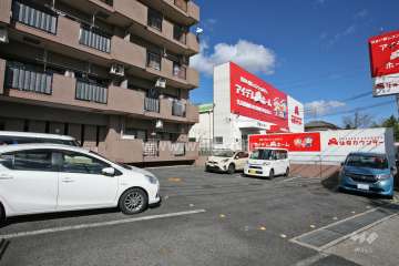 敷地内駐車場(屋外平面式)