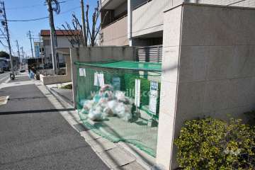 ゴミ置き場