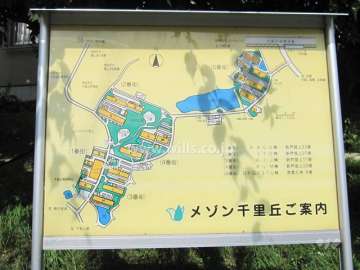 メゾン千里丘の敷地配置図