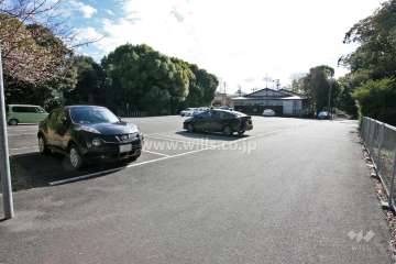 敷地内駐車場(屋外平面式)