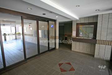 エントランスホール