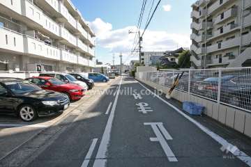 敷地北側の前面道路
