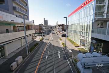 敷地東側の前面道路