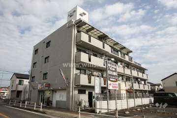 ユニーブル薬師山の外観(南西側から)