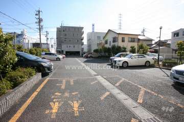 敷地内駐車場（屋外平面式）