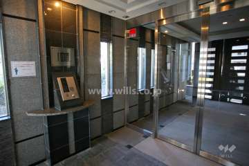 エントランスホール