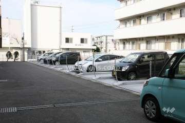 敷地内駐車場（屋外機械式）