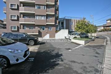 敷地内駐車場（屋外平面式）