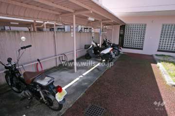 バイク置き場