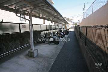 バイク置き場