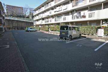 敷地内駐車場(屋外平面式)
