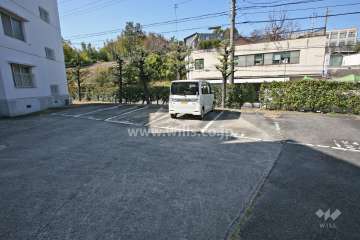 敷地内駐車場（屋外平面式）