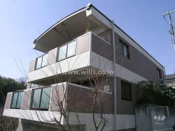 アムール宝塚花屋敷の外観（南東側から）
