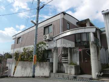 アムール宝塚花屋敷の外観（東側から）