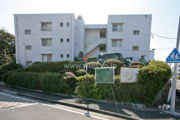 有松グリーンハイツ7号棟の外観