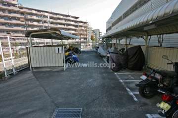 バイク置き場