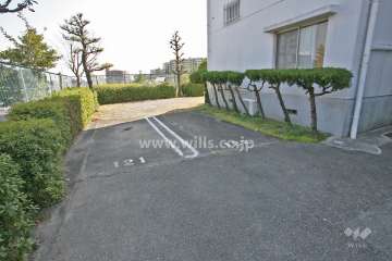 敷地内駐車場(屋外平面式)