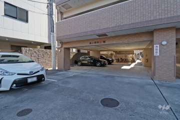 敷地内駐車場（屋内平面式）