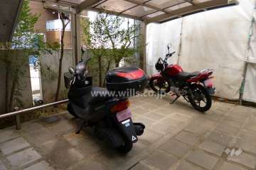 バイク置き場