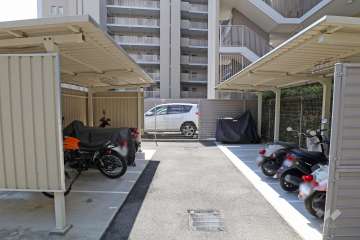 バイク置場
