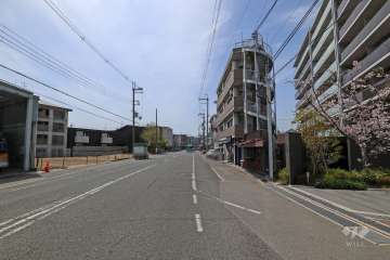 敷地南側の前面道路（西宮豊中線）