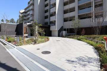 エントランスアプローチ