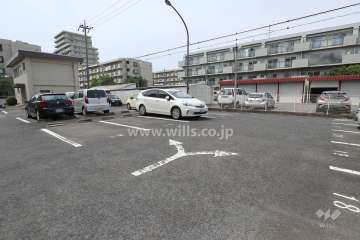 敷地内駐車場（屋外平面式）