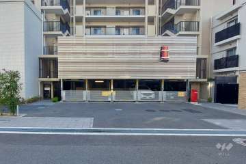 駐車場の出入口