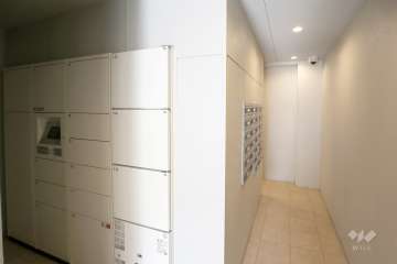 宅配ボックスと共用ポスト