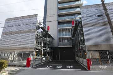 駐車場の出入り口・敷地内駐車場（屋外機械式）