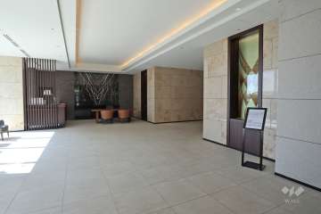 エントランスホール