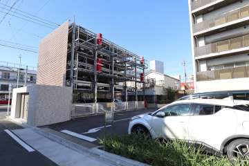 駐車場出入り口・敷地内駐車場（屋外平面式、屋外機械式）