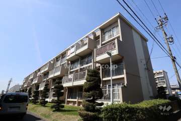 大森東住宅16号棟の外観（南東側から）